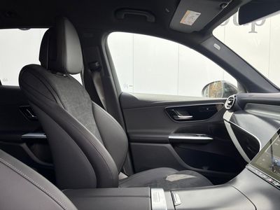 2025 Mercedes-Benz GLC Class