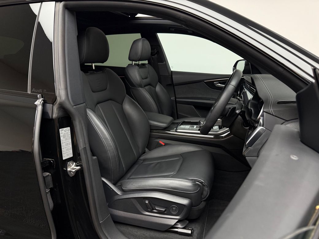 2025 Audi Q8