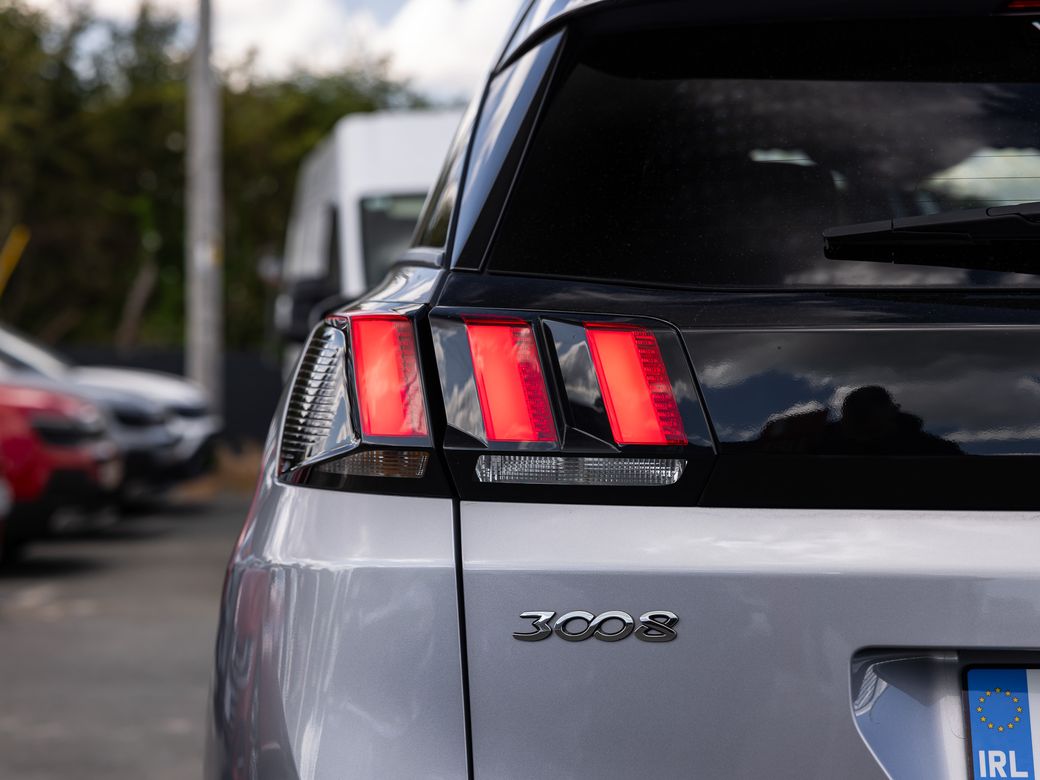 2020 Peugeot 3008