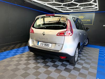 2011 Renault Scenic
