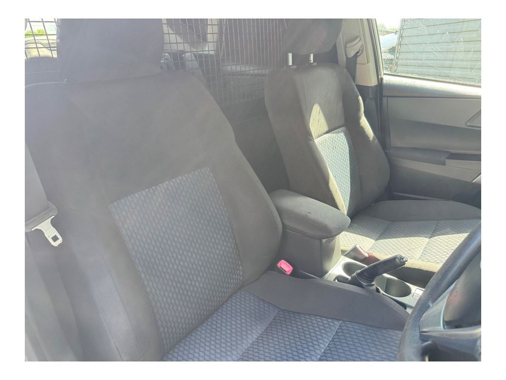 2015 Toyota Auris