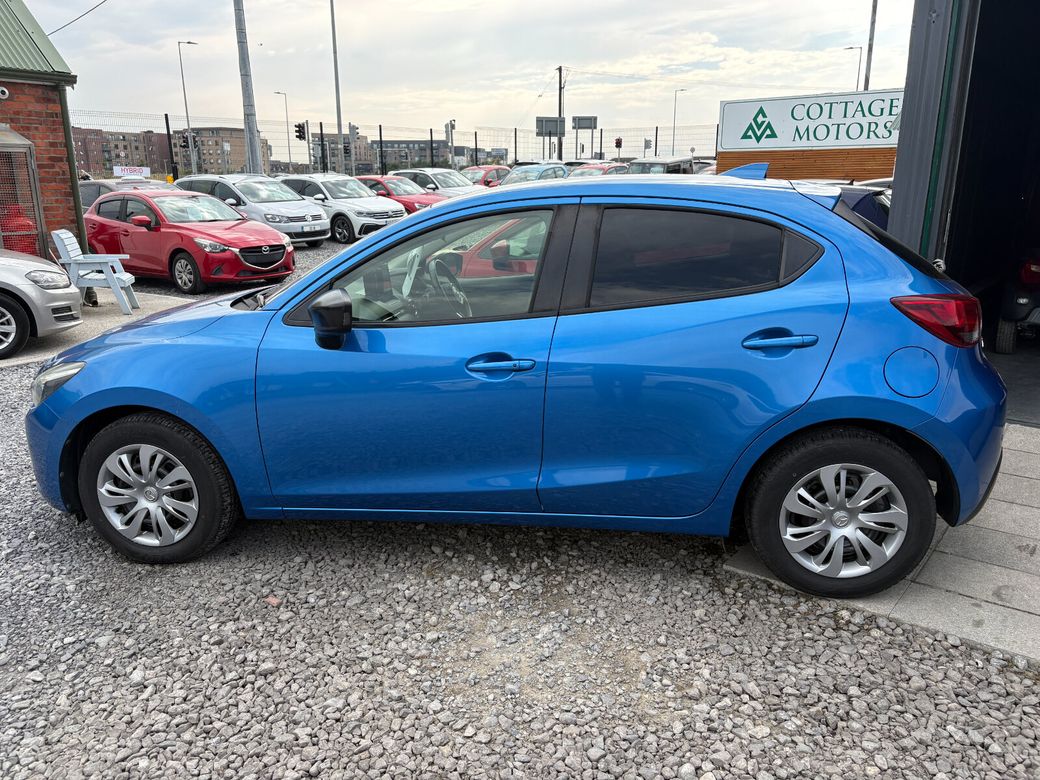 2017 Mazda Demio