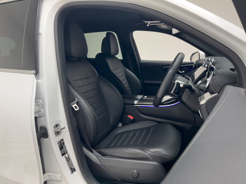 2024 Mercedes-Benz GLC Class
