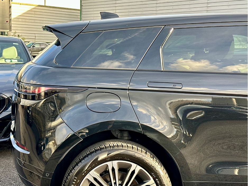 2026 Land Rover Range Rover Evoque