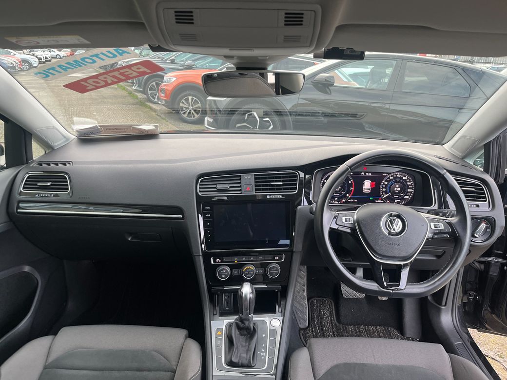 2019 Volkswagen Golf