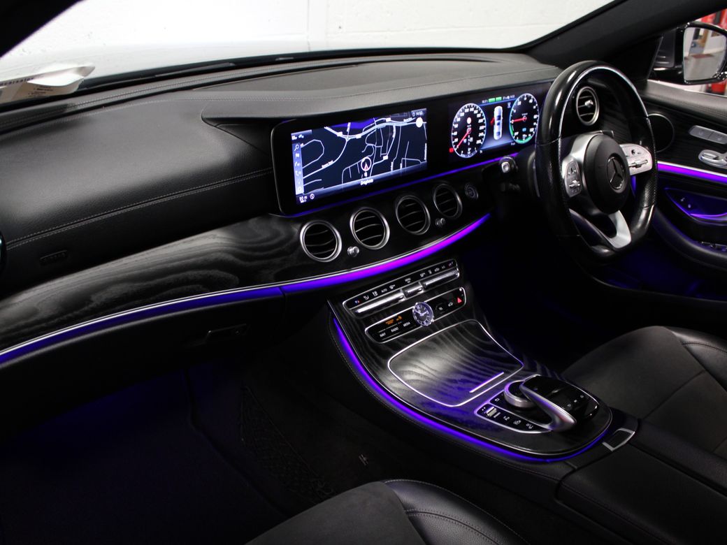 2020 Mercedes-Benz E 300