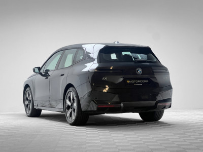 2022 BMW iX