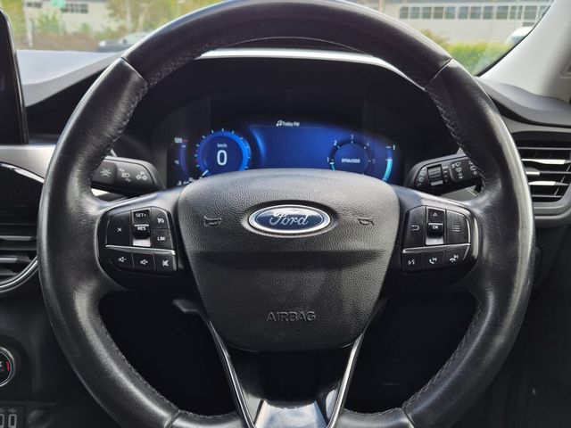 2022 Ford Kuga