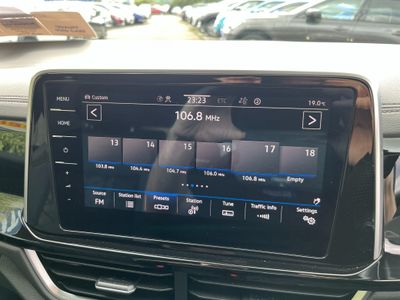 2023 Volkswagen T-Roc