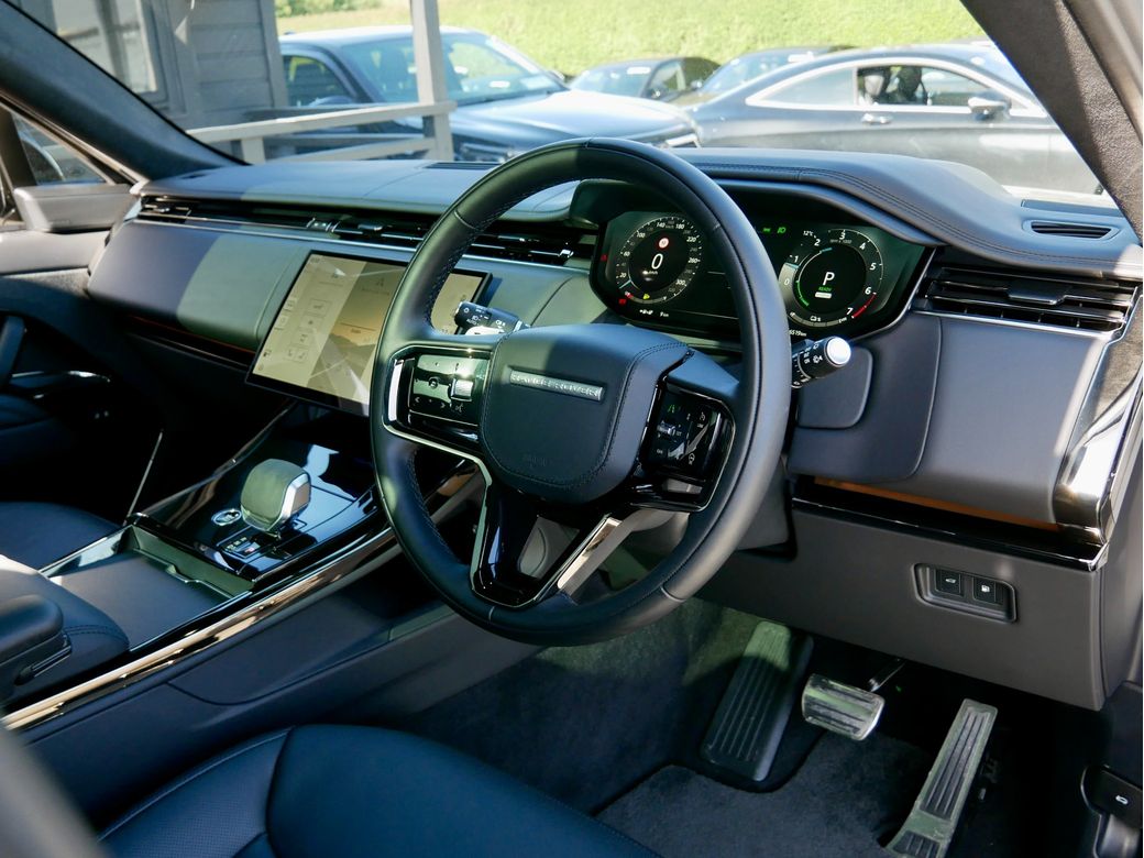 2026 Land Rover Range Rover Sport