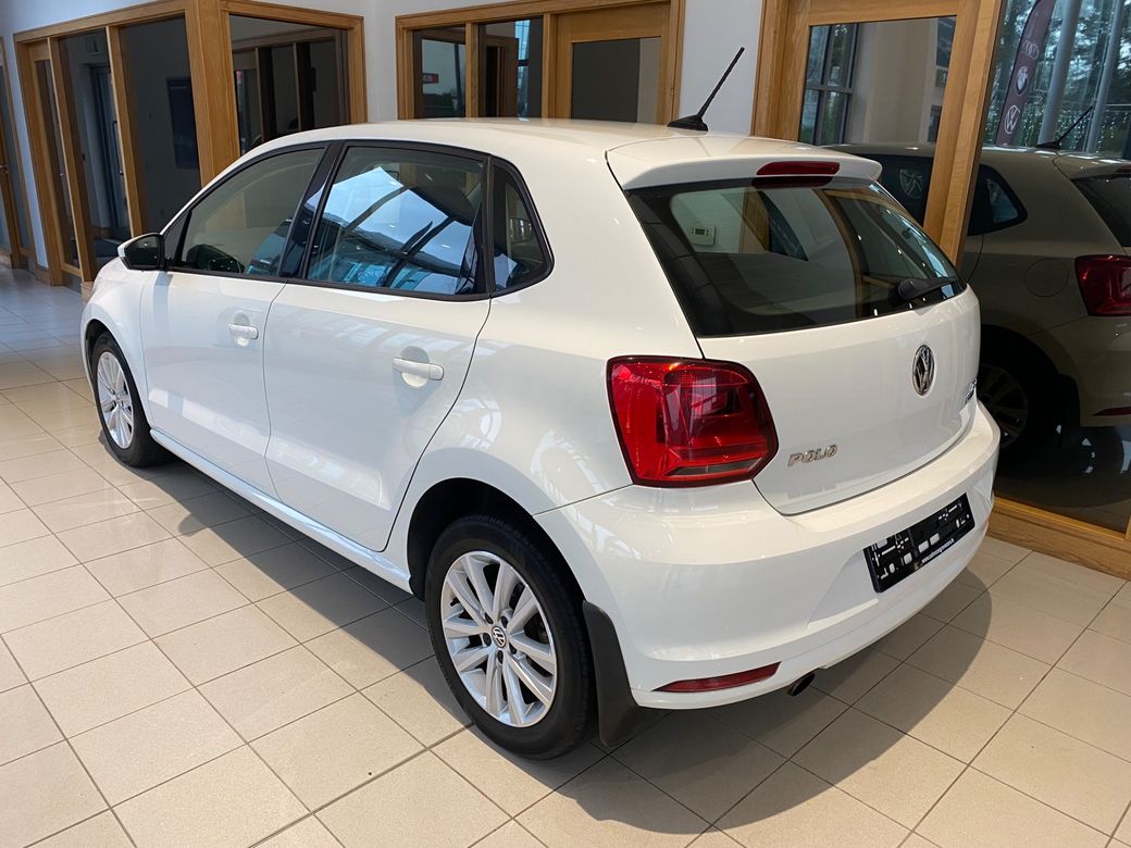2017 Volkswagen Polo