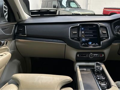 2020 Volvo XC90