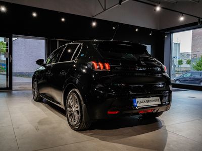 2023 Peugeot 208