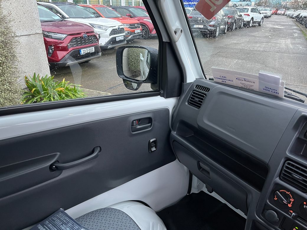 2025 Suzuki Carry Van