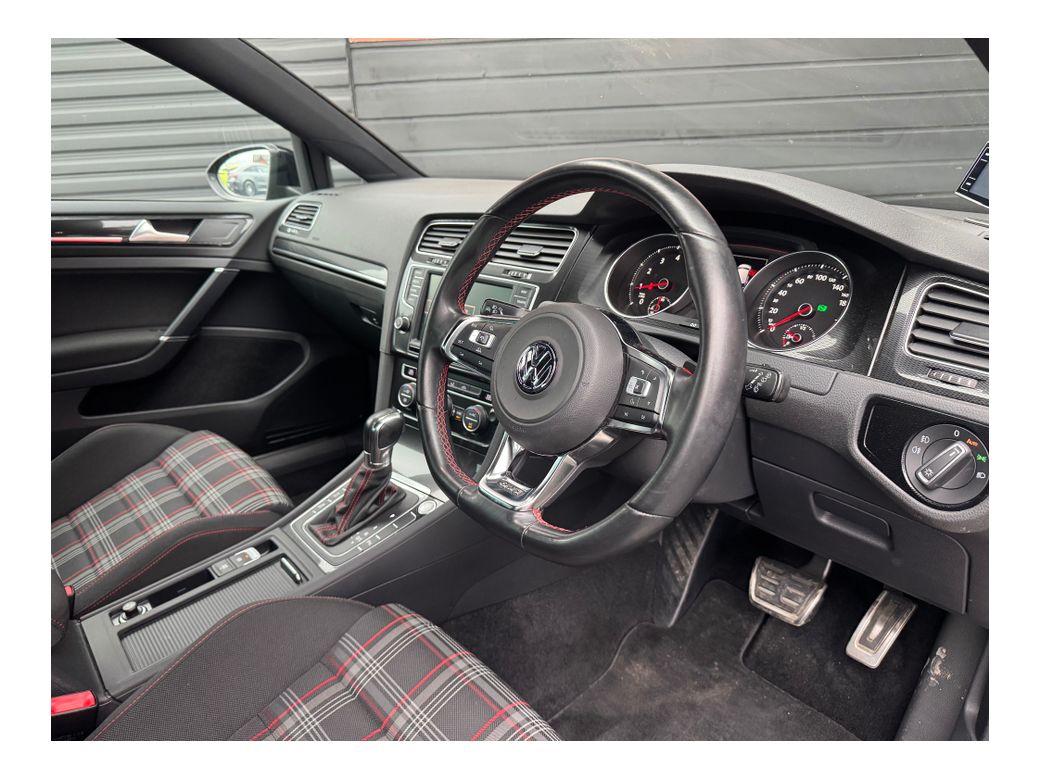2014 Volkswagen Golf