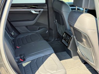 2024 Volkswagen Touareg