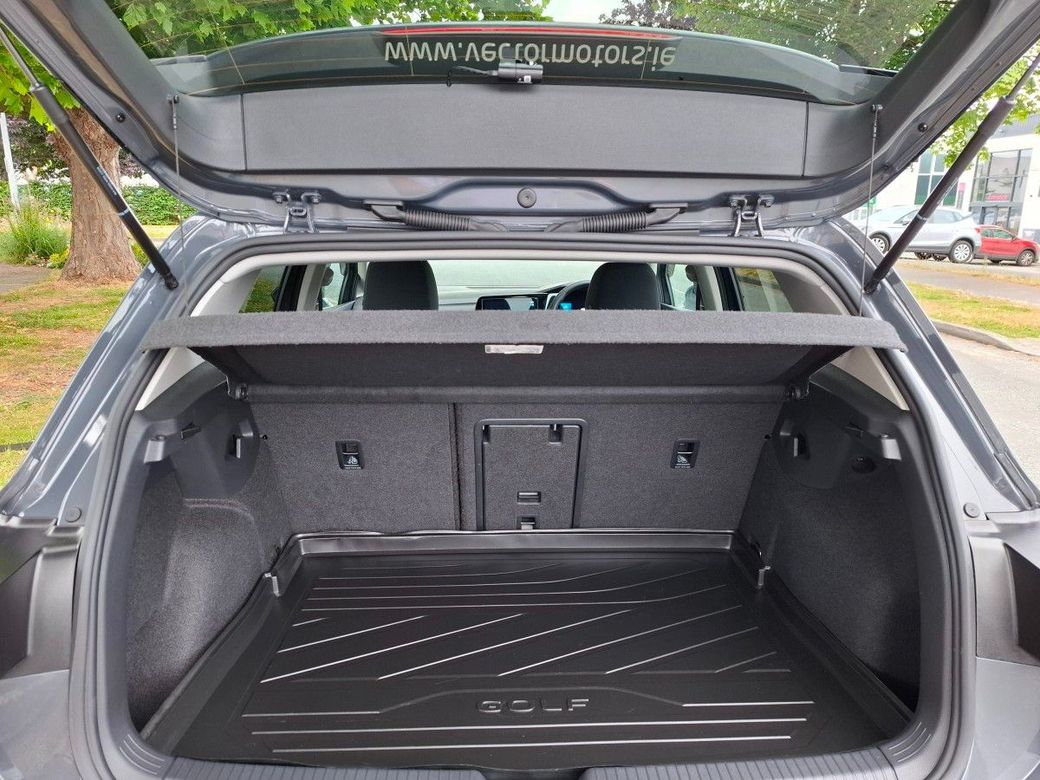2023 Volkswagen Golf