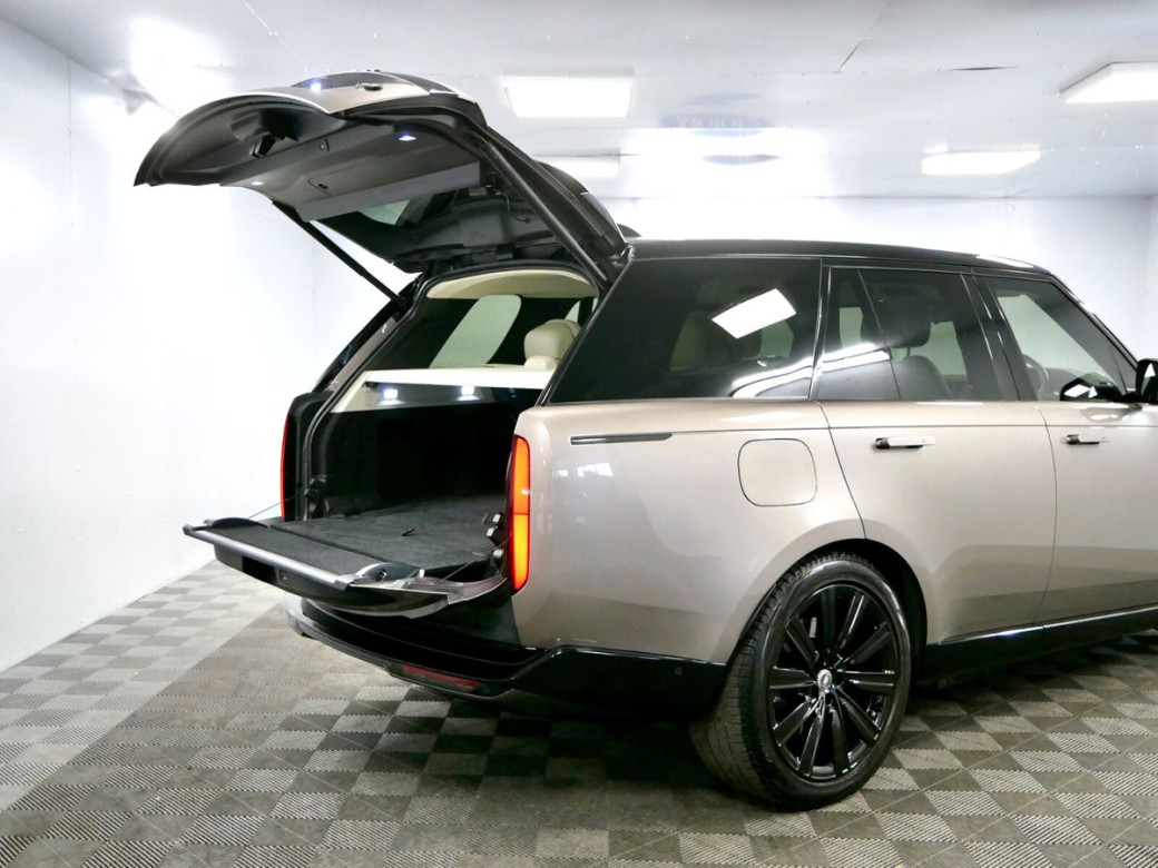 2023 Land Rover Range Rover