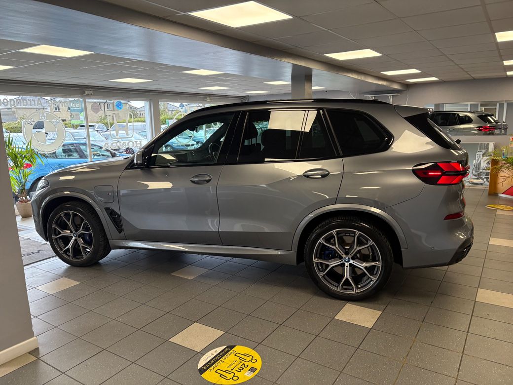 2024 BMW X5