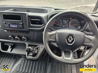 2024 Renault Master