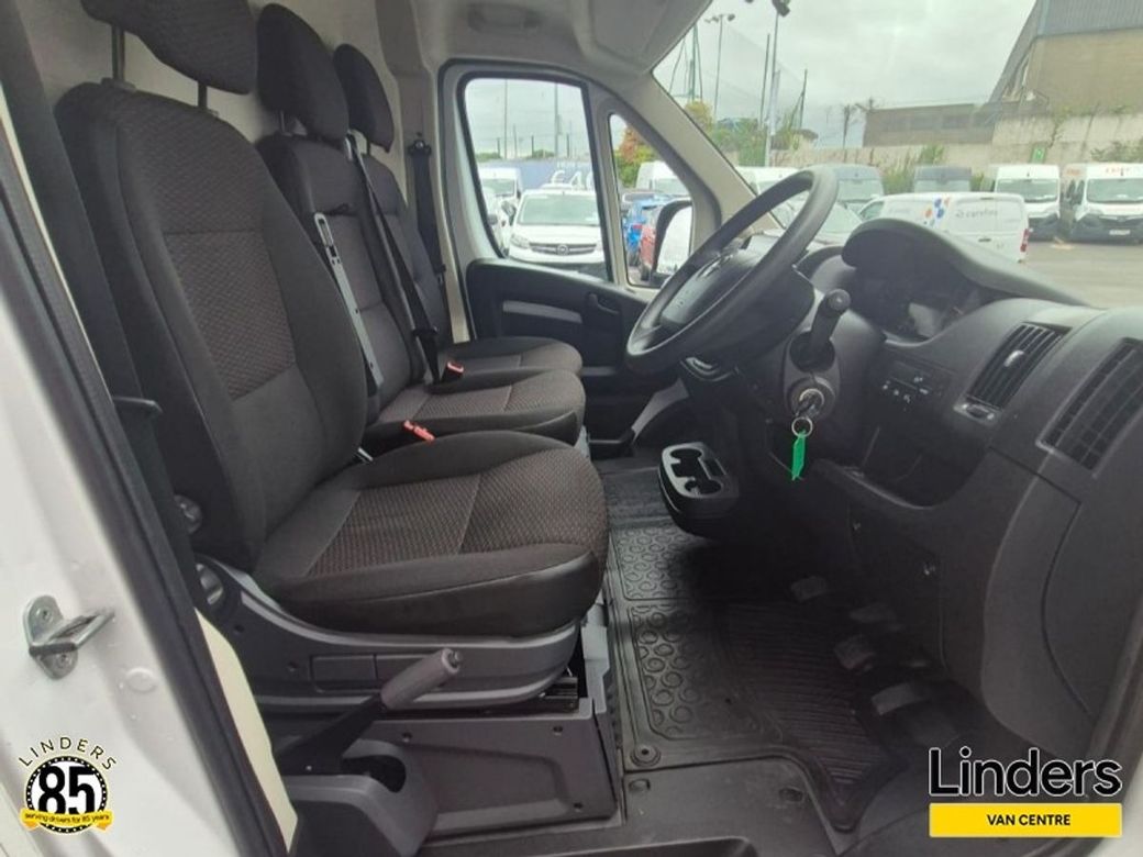 2023 Opel Movano
