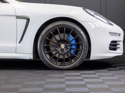 2014 Porsche Panamera
