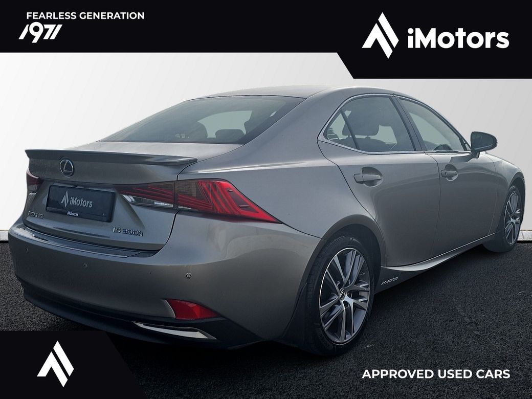 2018 Lexus IS