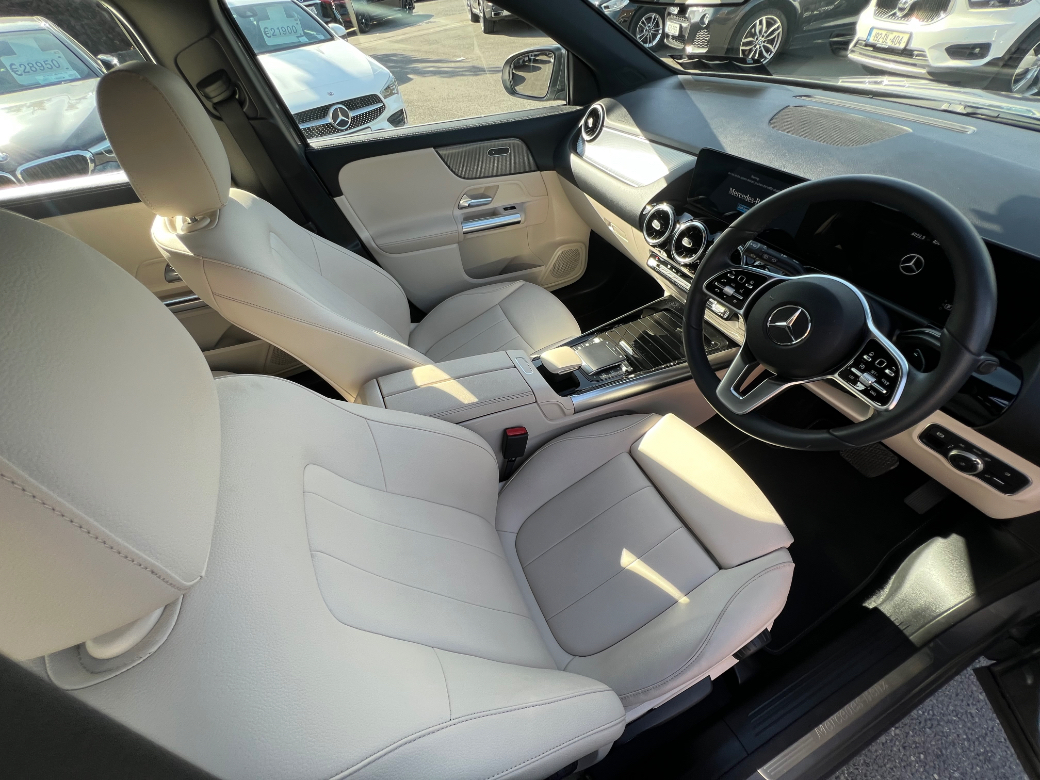 2023 Mercedes-Benz GLA Class