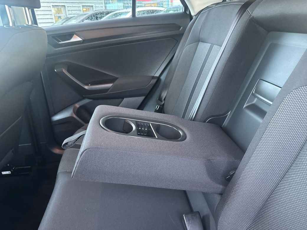 2025 Volkswagen T-Roc