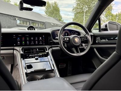 2025 Porsche Panamera
