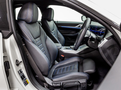 2025 BMW i4