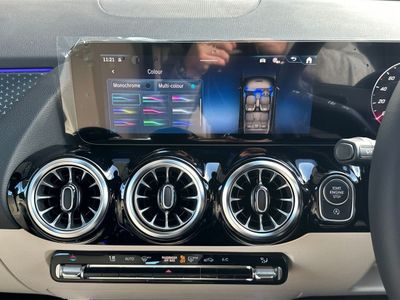 2026 Mercedes-Benz GLA Class