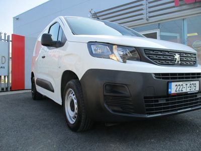 2022 Peugeot Partner