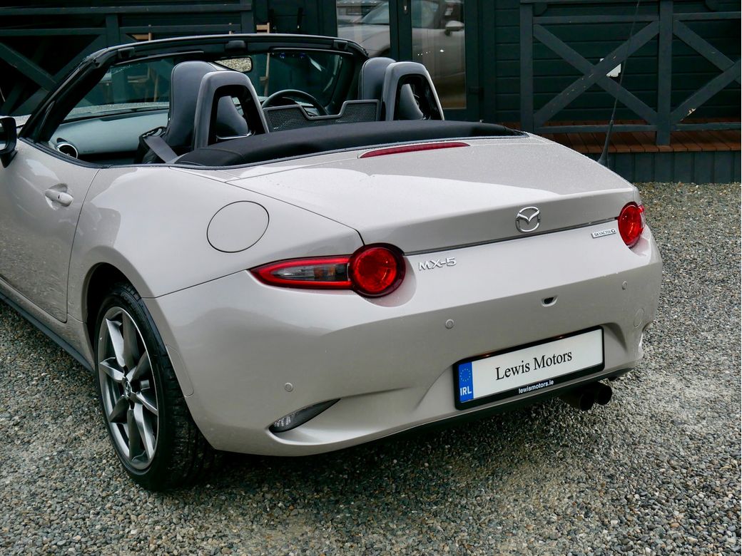 2023 Mazda MX-5