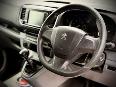2022 Peugeot Expert