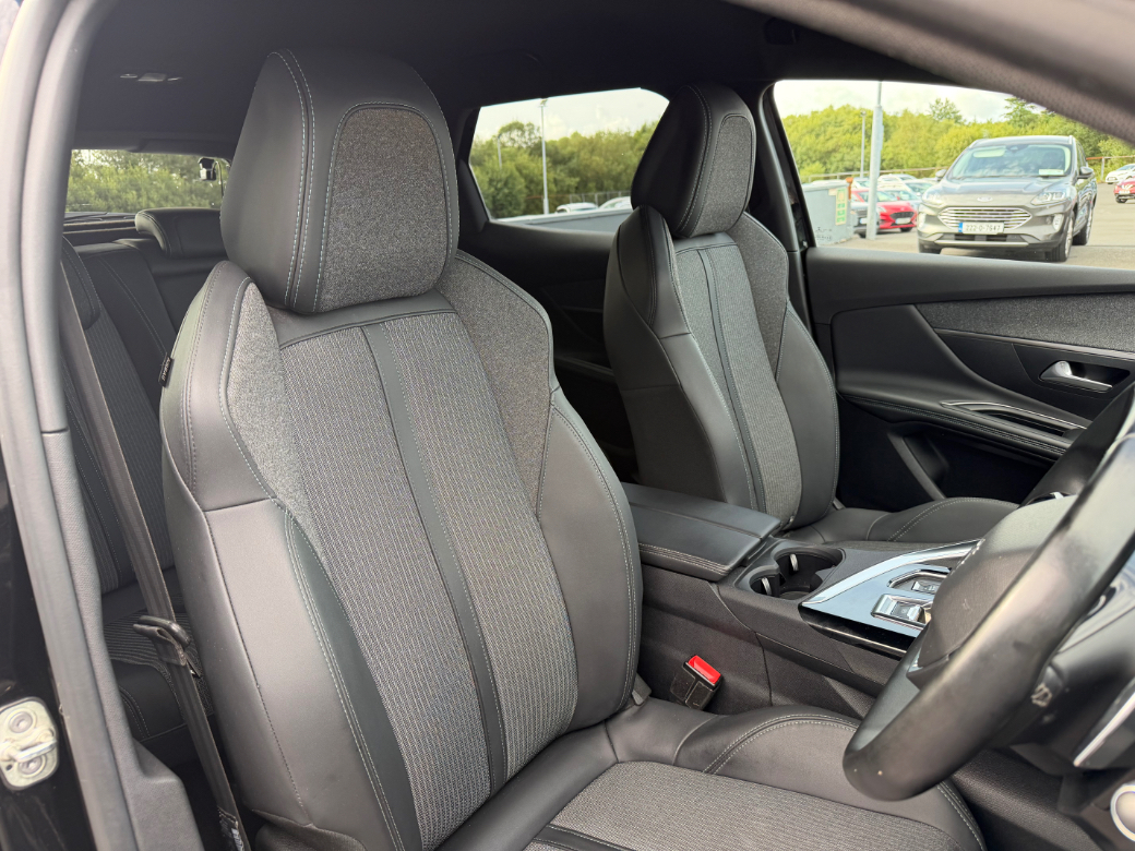 2023 Peugeot 3008