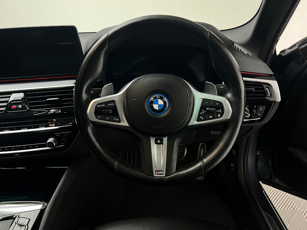 2021 BMW 5 Series