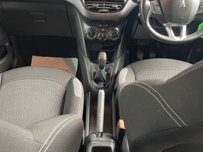 2017 Peugeot 208