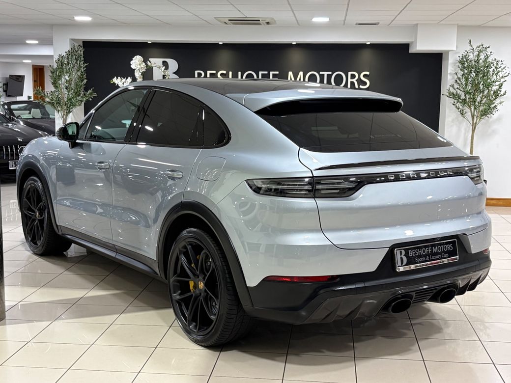 2022 Porsche Cayenne