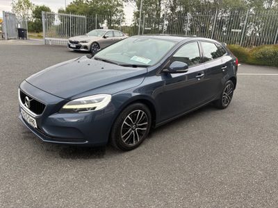 2019 Volvo V40