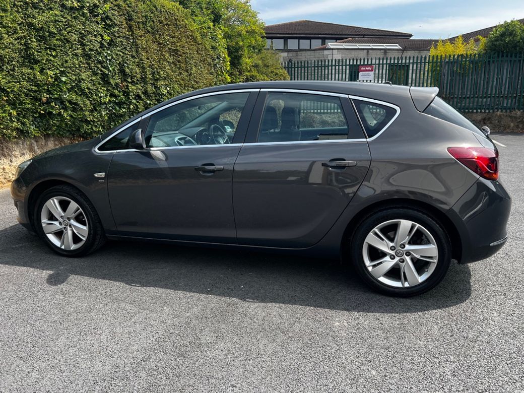 2015 Vauxhall Astra