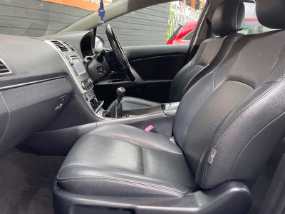 2015 Toyota Avensis