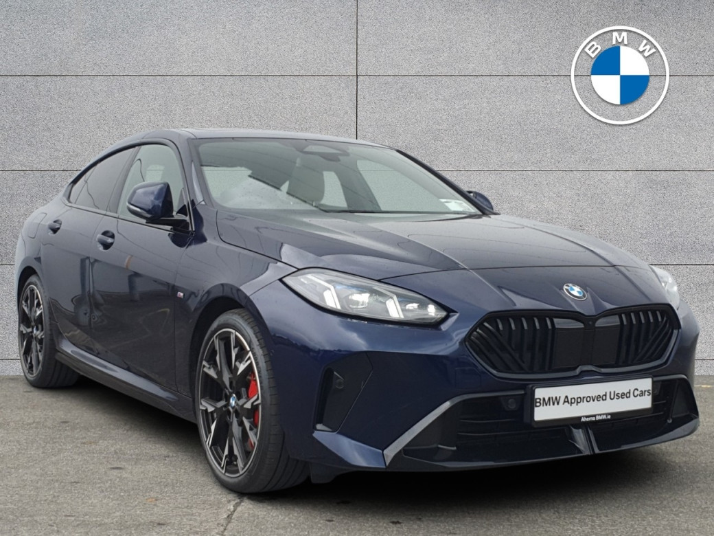 2025 BMW 220