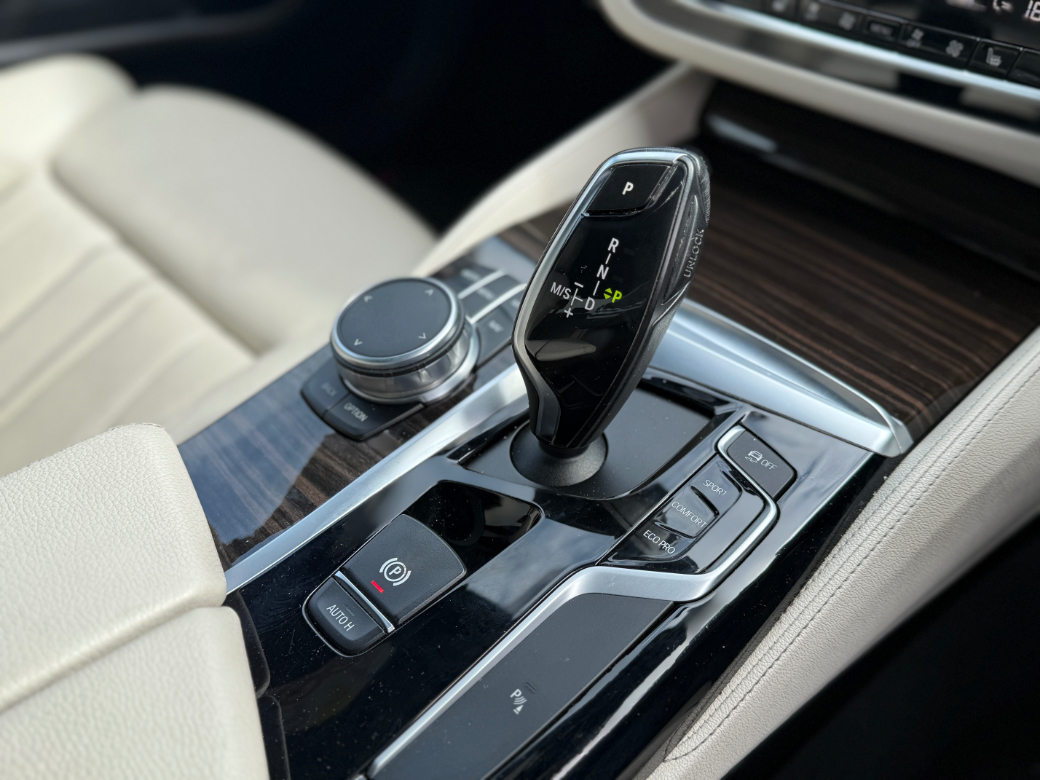 2017 BMW 5 Series