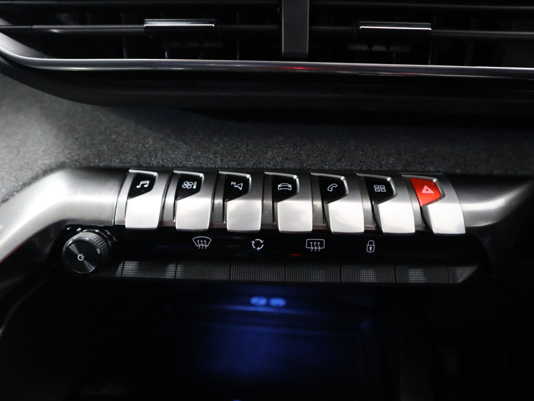 2021 Peugeot 3008