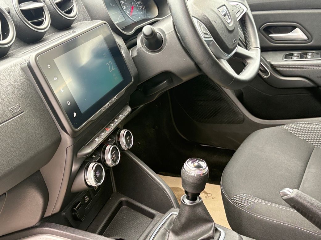 2022 Dacia Duster