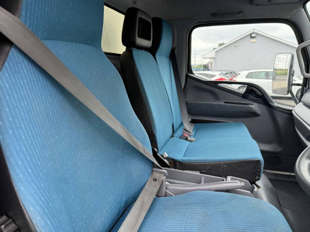2015 FUSO Canter