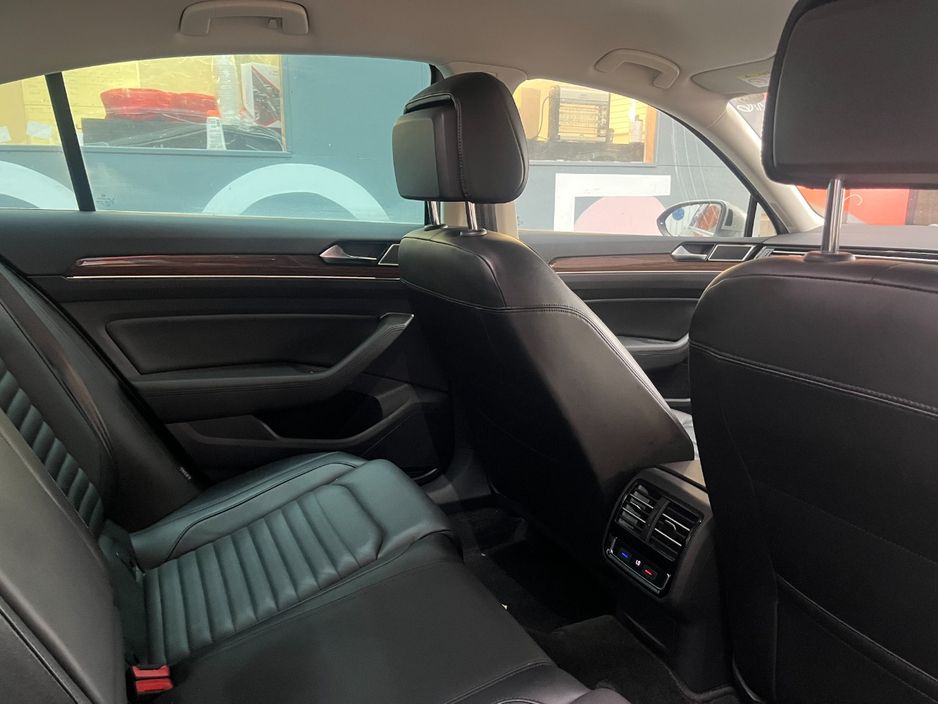 2016 Volkswagen Passat