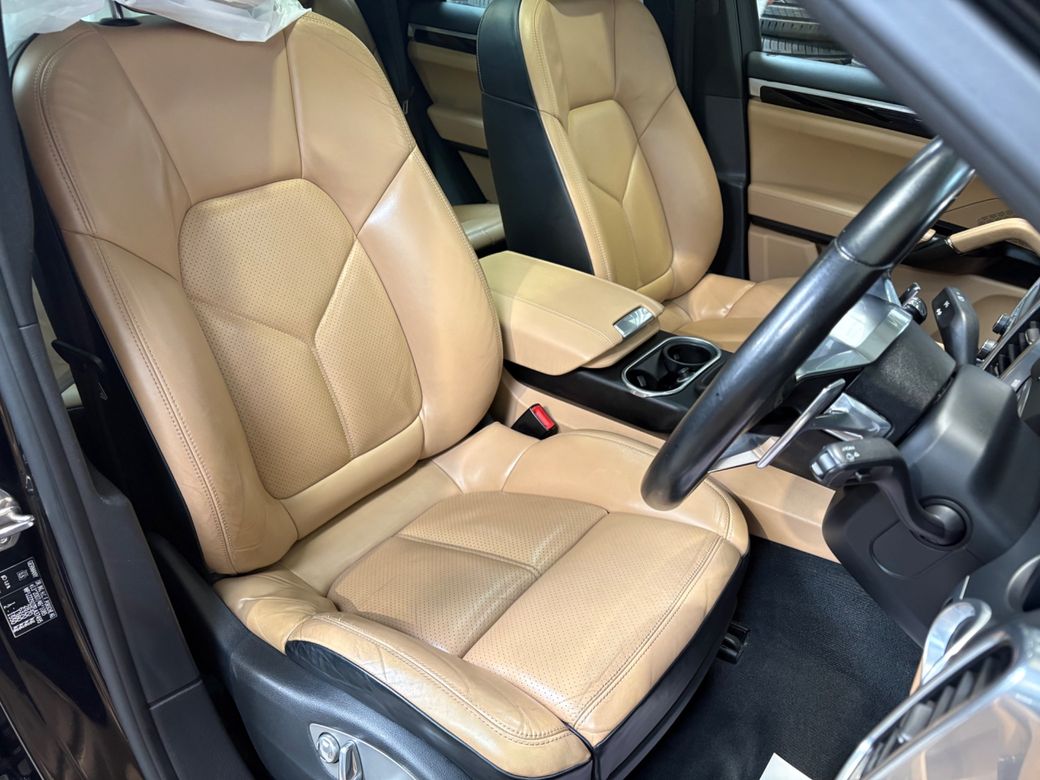 2015 Porsche Cayenne