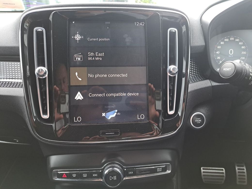 2020 Volvo XC40